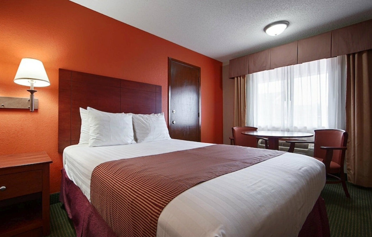 Best Western Montis Inn Saint Robert Exterior foto